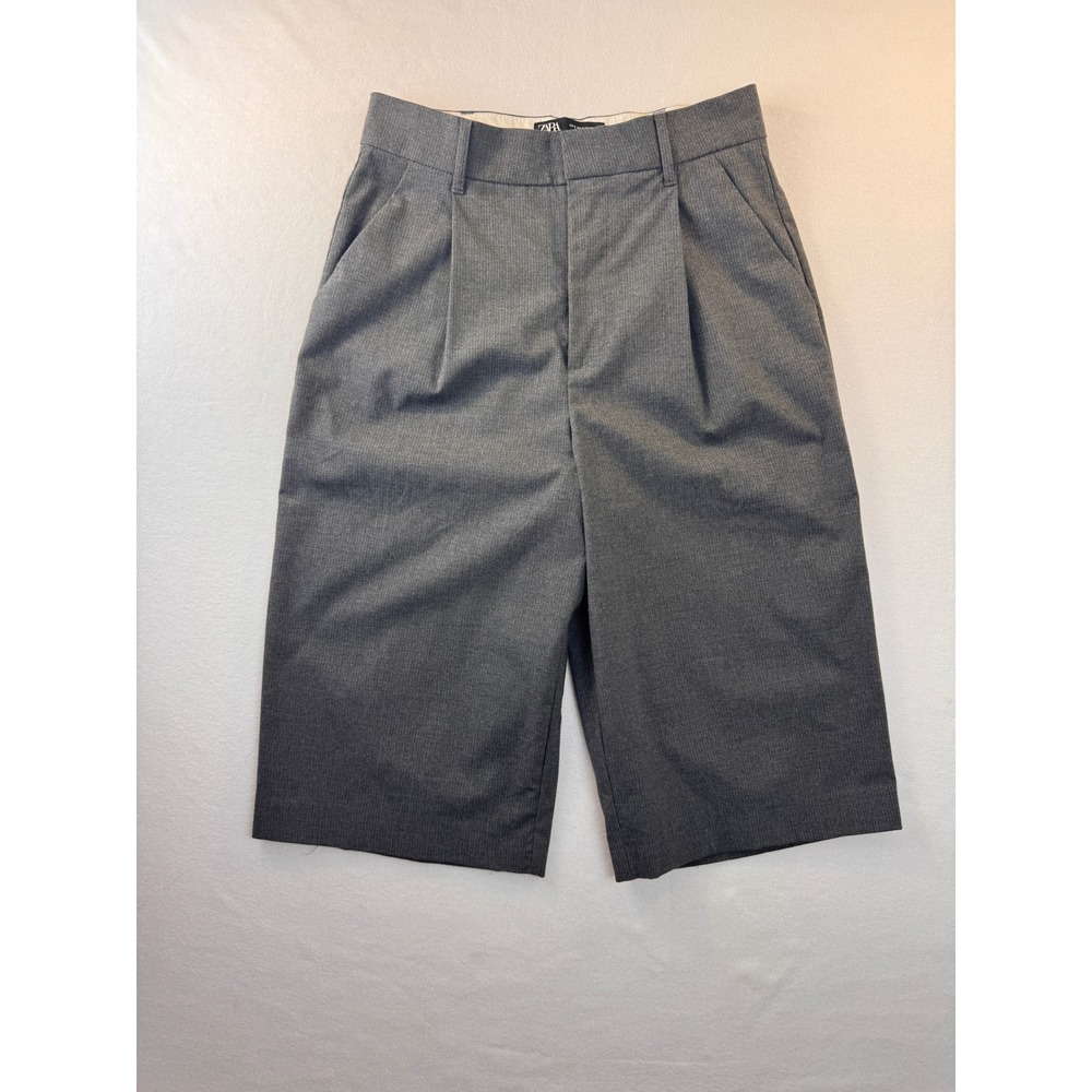 Zara Woman Gray Pleated Bermuda Shorts Size S 26 High Rise Tailored Wide Leg